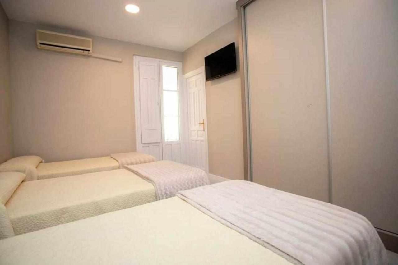 Hostal Viena Plaza Nueva, Granada